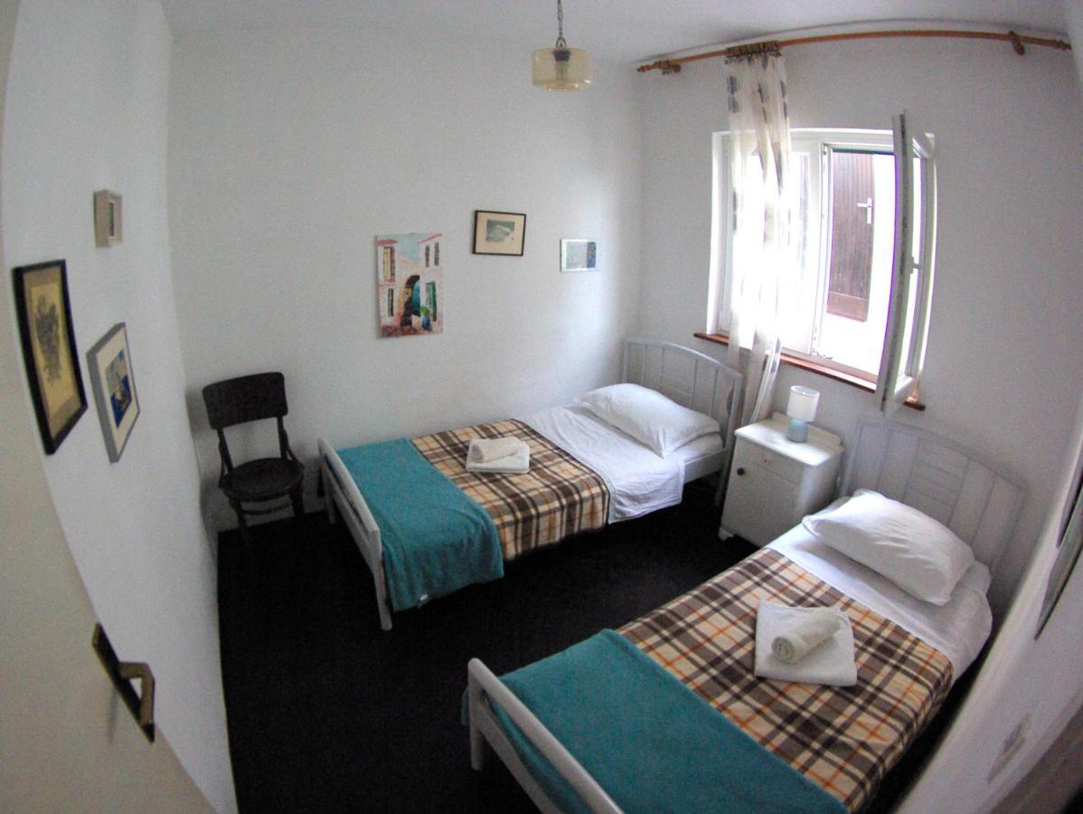 Apartments Podatok 4 Primošten المظهر الخارجي الصورة