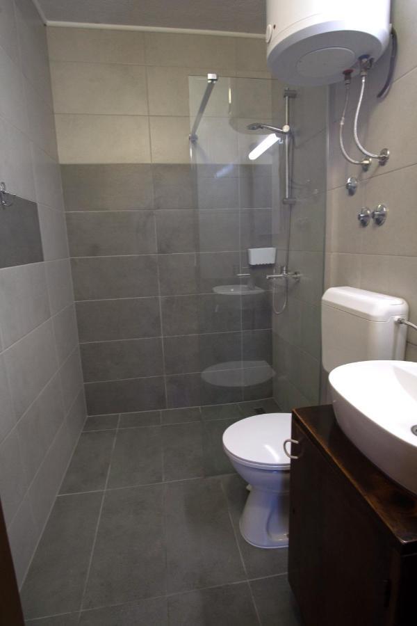 Apartments Podatok 4 Primošten المظهر الخارجي الصورة